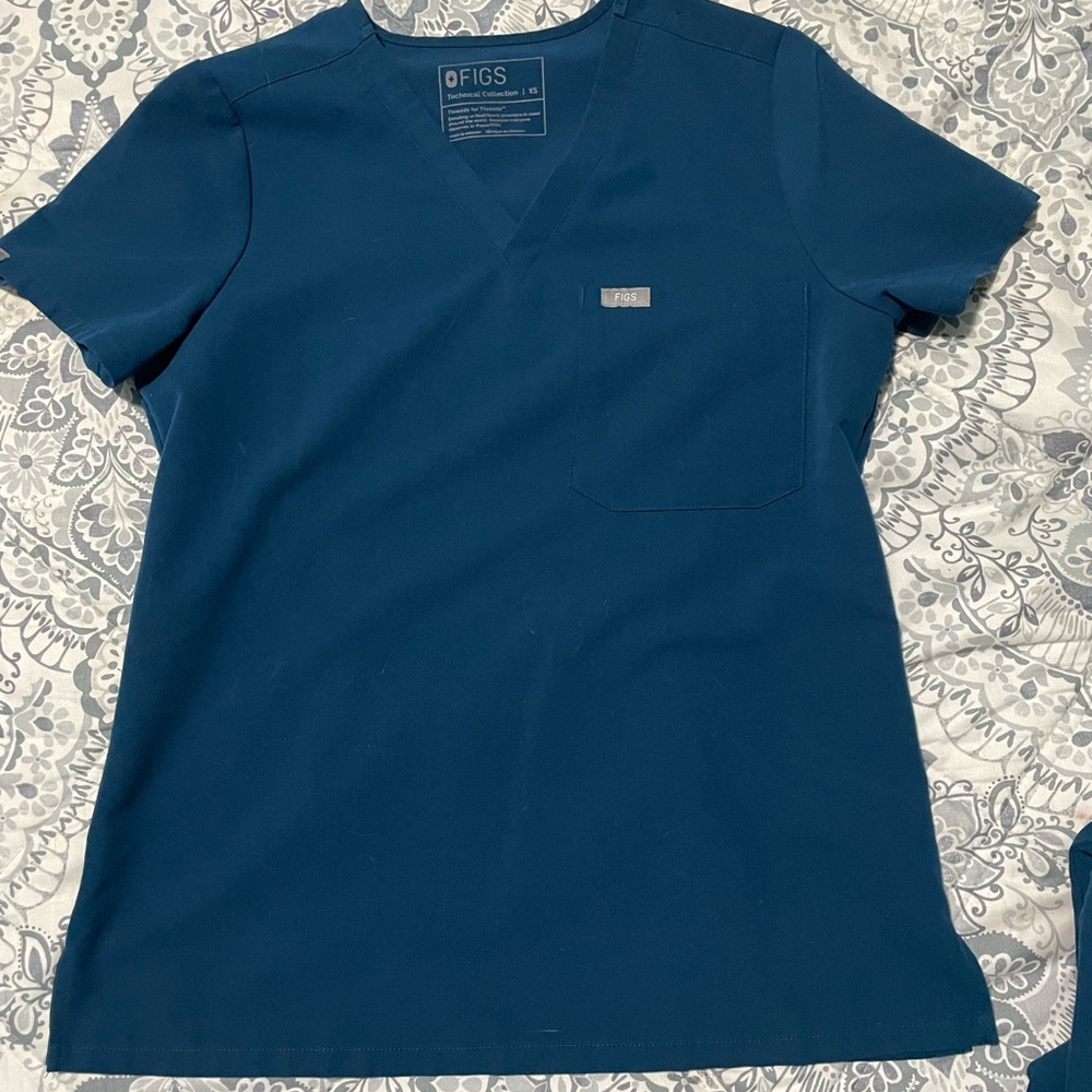 Wear Figs Scrubs Set